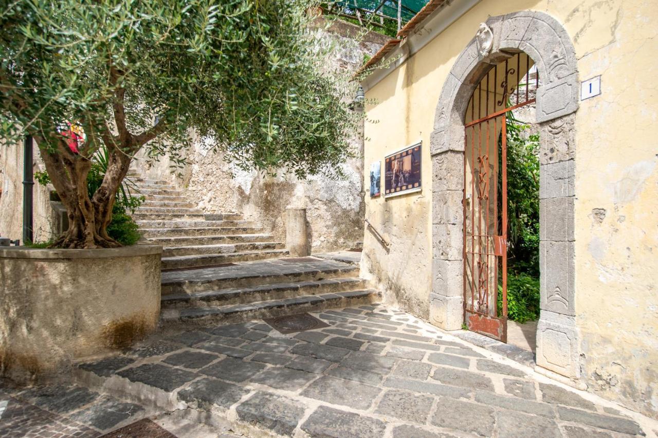 Casa Diodora, Costiera Amalfitana Daire Maiori Dış mekan fotoğraf